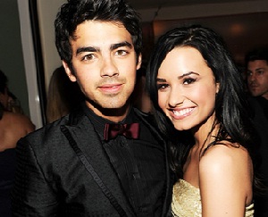 Demi Lovato,Joe Jonas