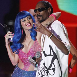 Katy Perry,Snoop Dogg